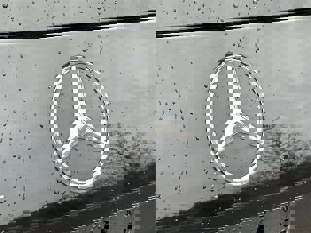 Used 2024 Mercedes-Benz GLB 250 4MATIC image 25