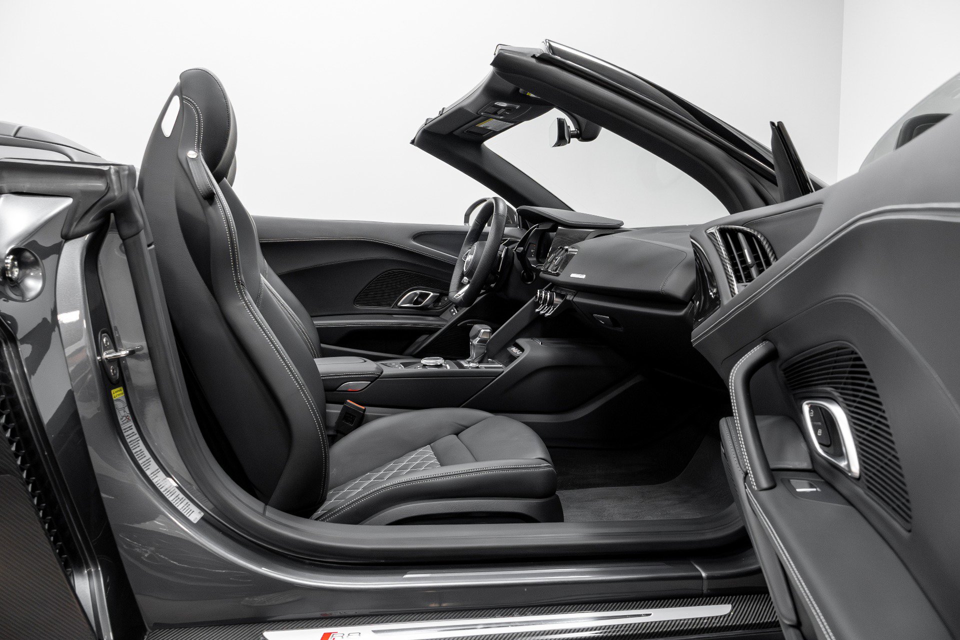 Used 2022 Audi R8 V10 performance image 22