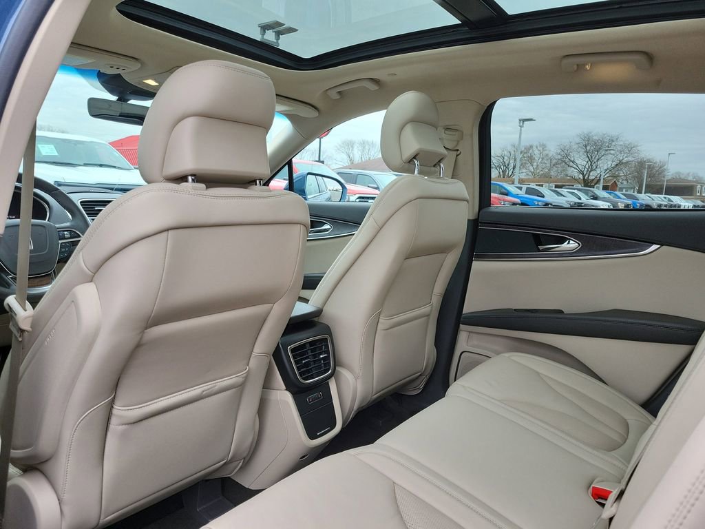 Certified 2019 Lincoln Nautilus Select image 15