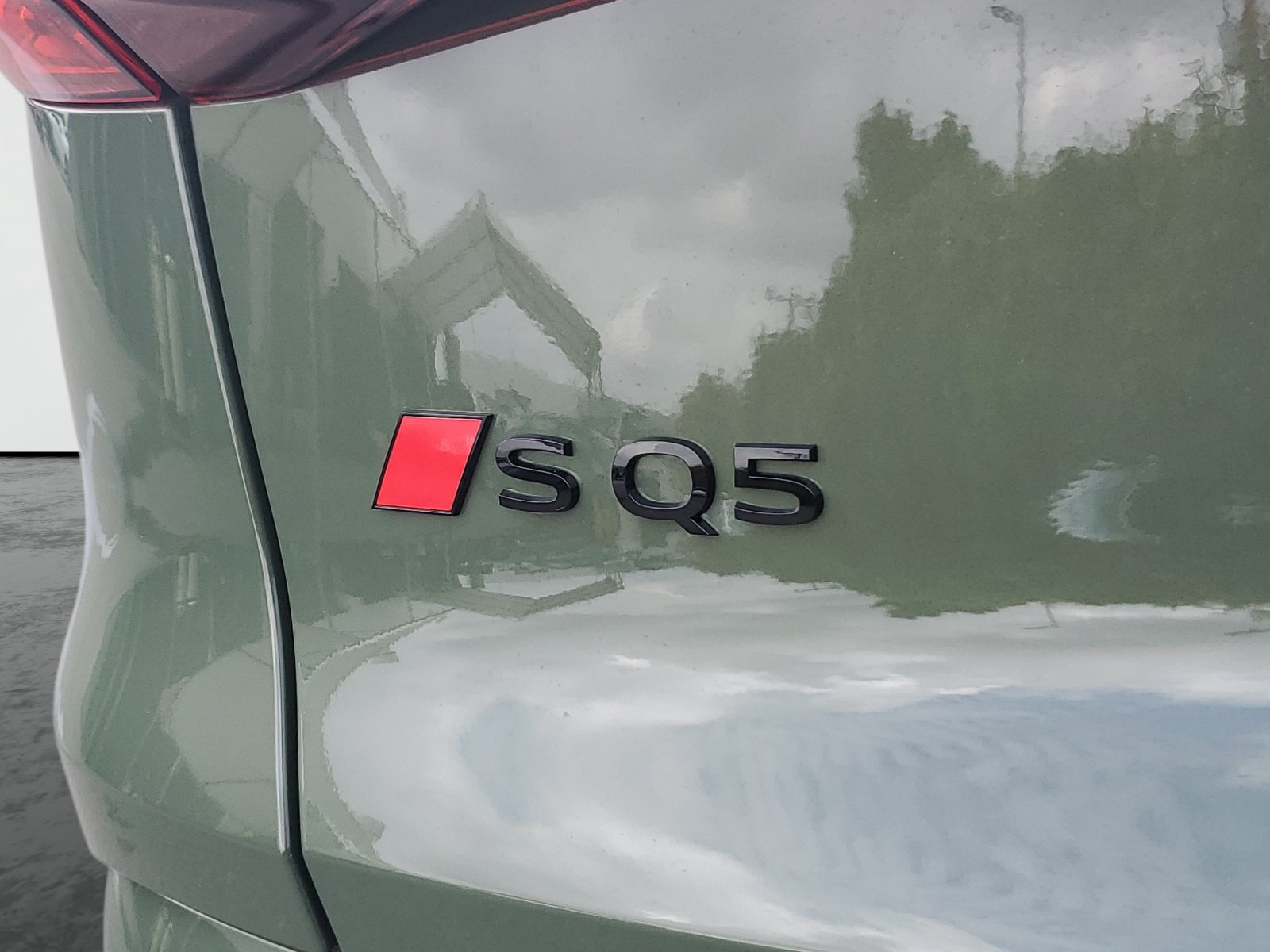 New 2026 Audi SQ5 Prestige AWD/4WD image 7