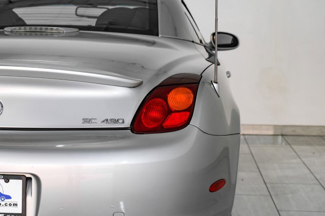 Used 2003 Lexus SC 430 Convertible image 24