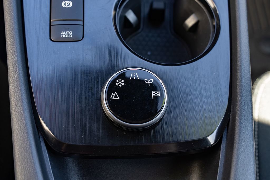 Certified 2025 Nissan Rogue S image 19