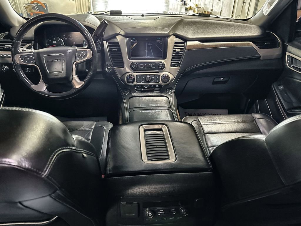 Used 2018 GMC Yukon Denali w/ Open Road Package AWD/4WD image 27