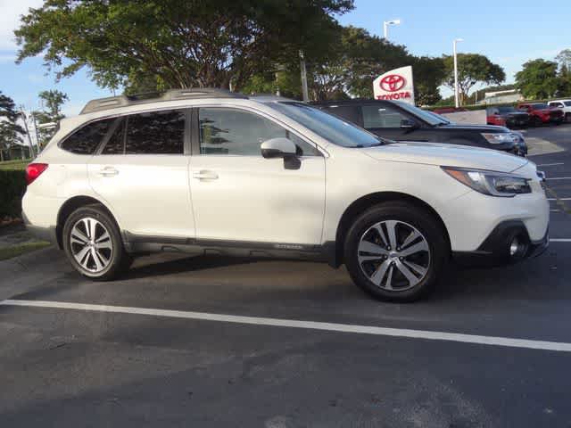 Used 2019 Subaru Outback 2.5i Limited AWD/4WD image 5