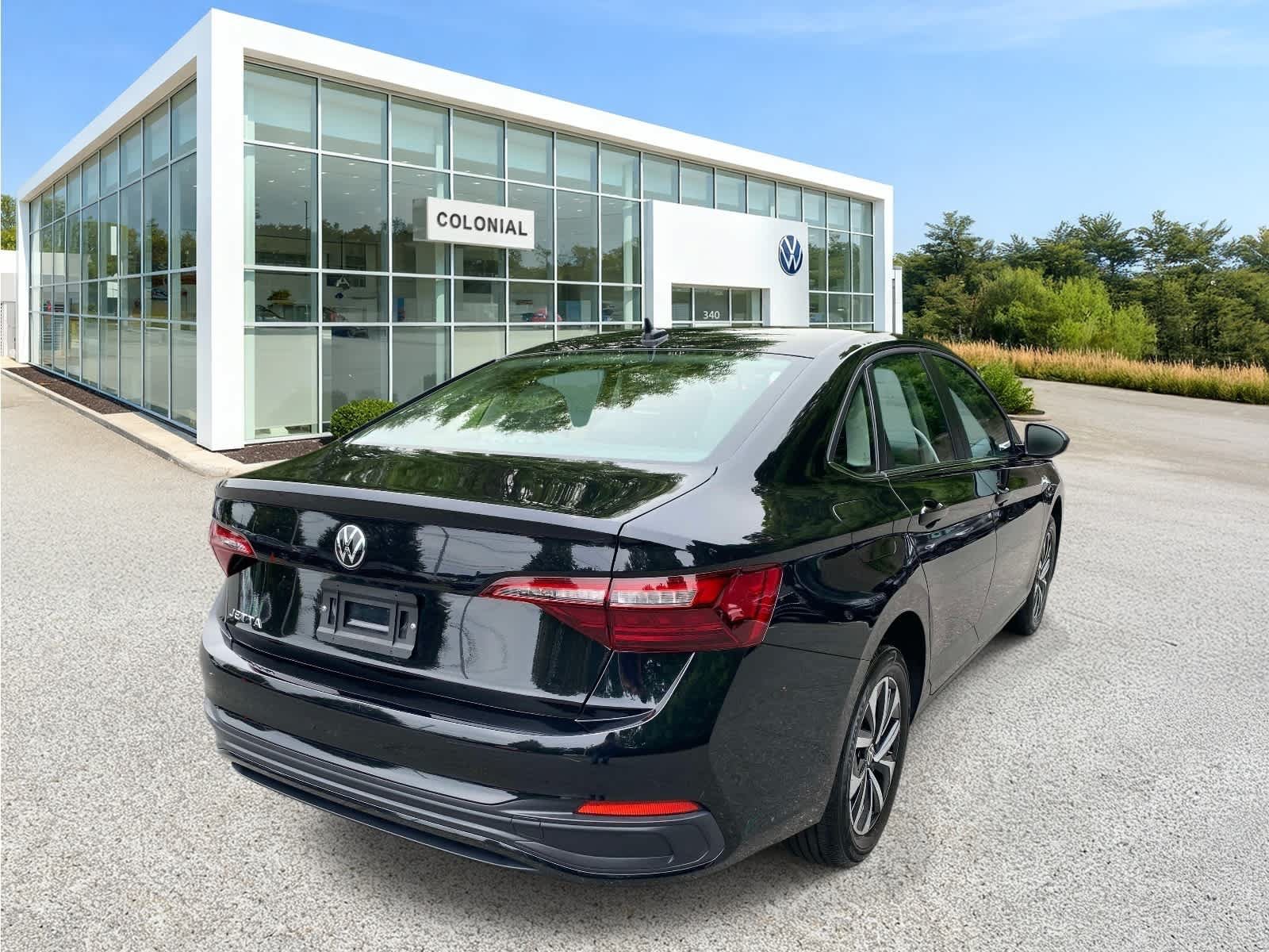 Certified 2024 Volkswagen Jetta S FWD image 5