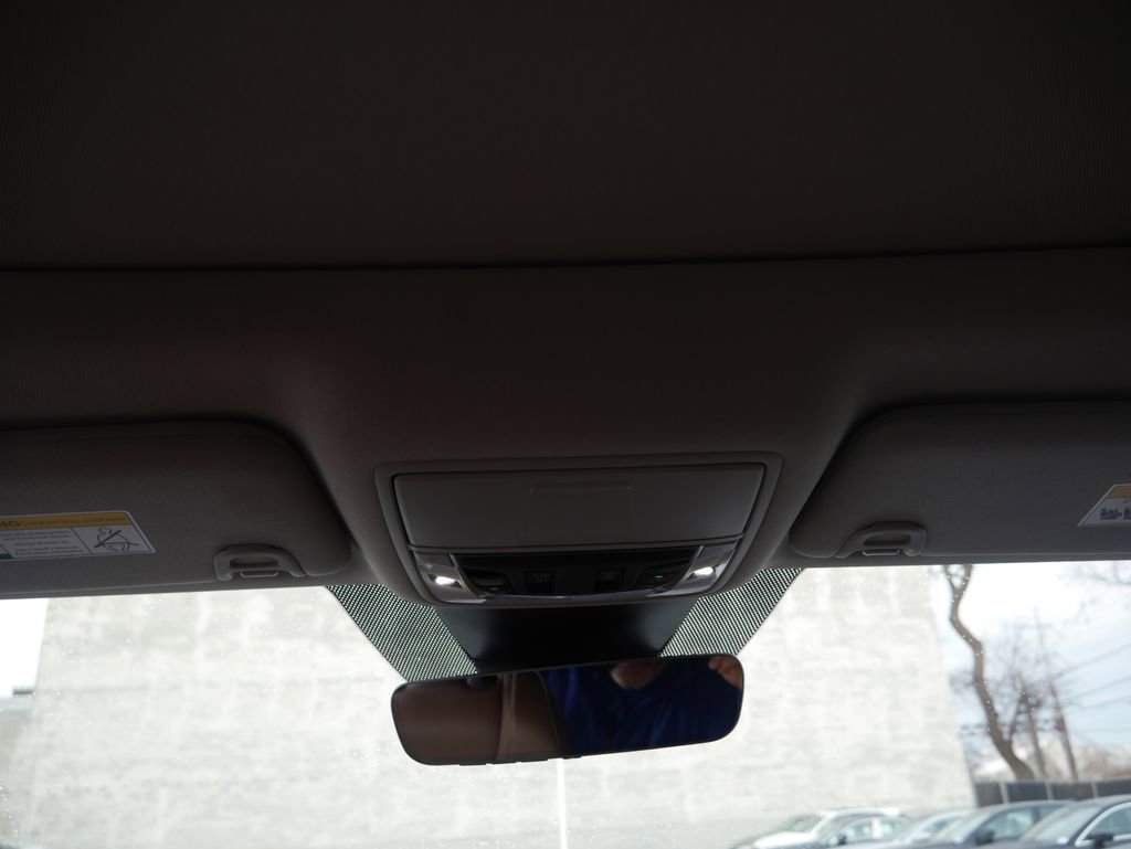 Used 2023 Acura MDX SH-AWD w/ Advance Package image 39