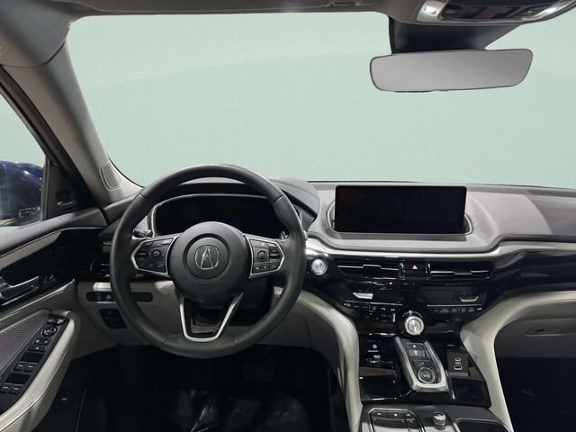 Used 2024 Acura MDX SH-AWD w/ Technology Package image 9