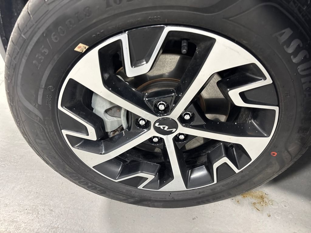Used 2023 Kia Sportage EX image 43