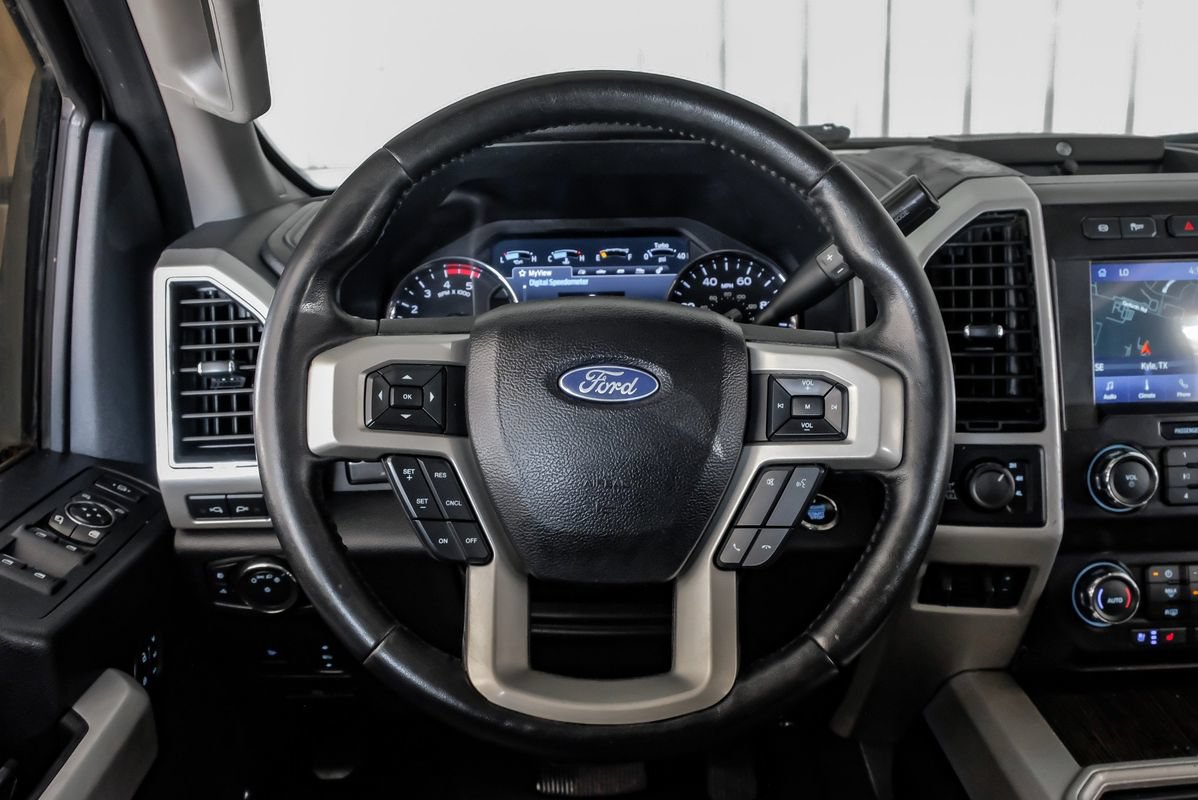 Used 2020 Ford F250 Lariat w/ Lariat Ultimate Package AWD/4WD image 16