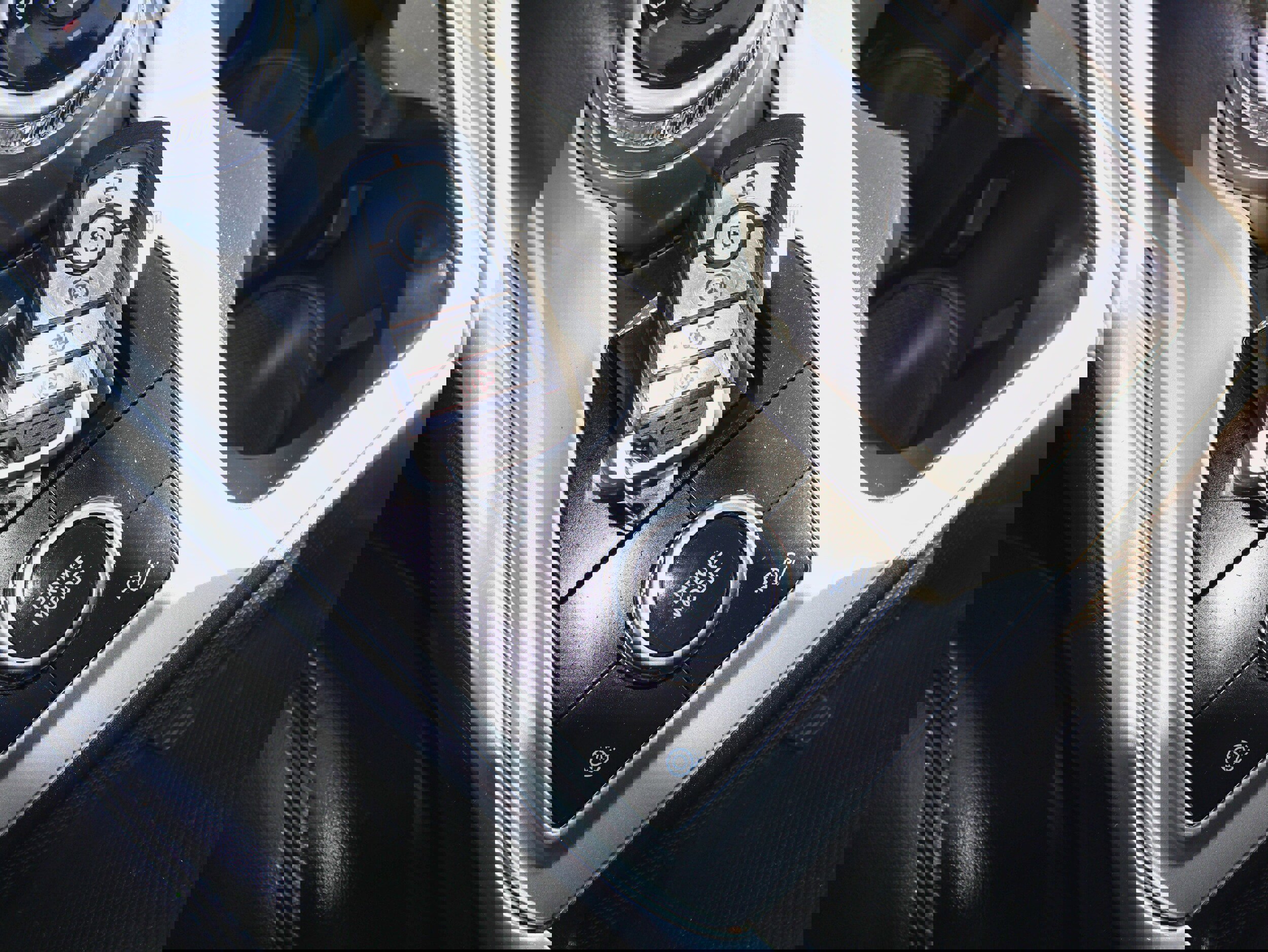 Used 2022 Ford Explorer XLT w/ Equipment Group 202A image 26