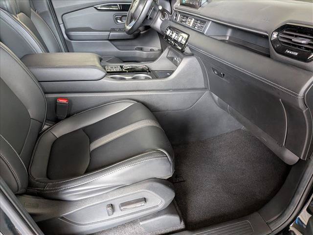 Used 2024 Honda Pilot Touring image 22
