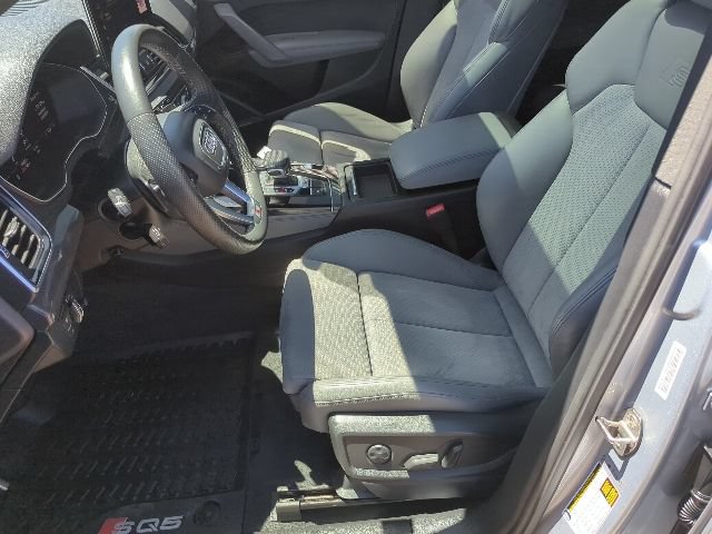 Used 2022 Audi SQ5 Premium Plus w/ Premium Plus Package AWD/4WD image 15