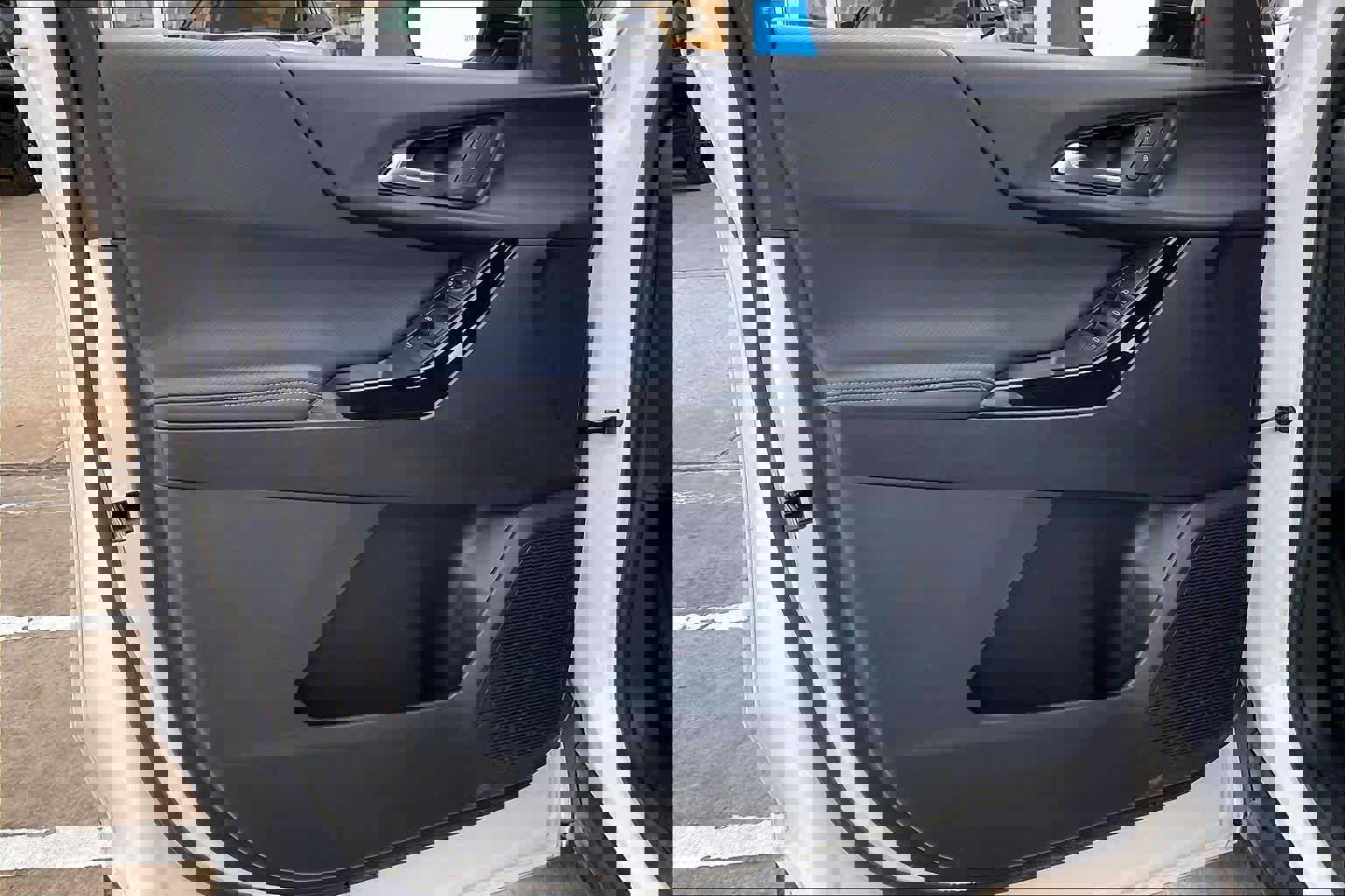 Certified 2025 Chevrolet Equinox LT image 21