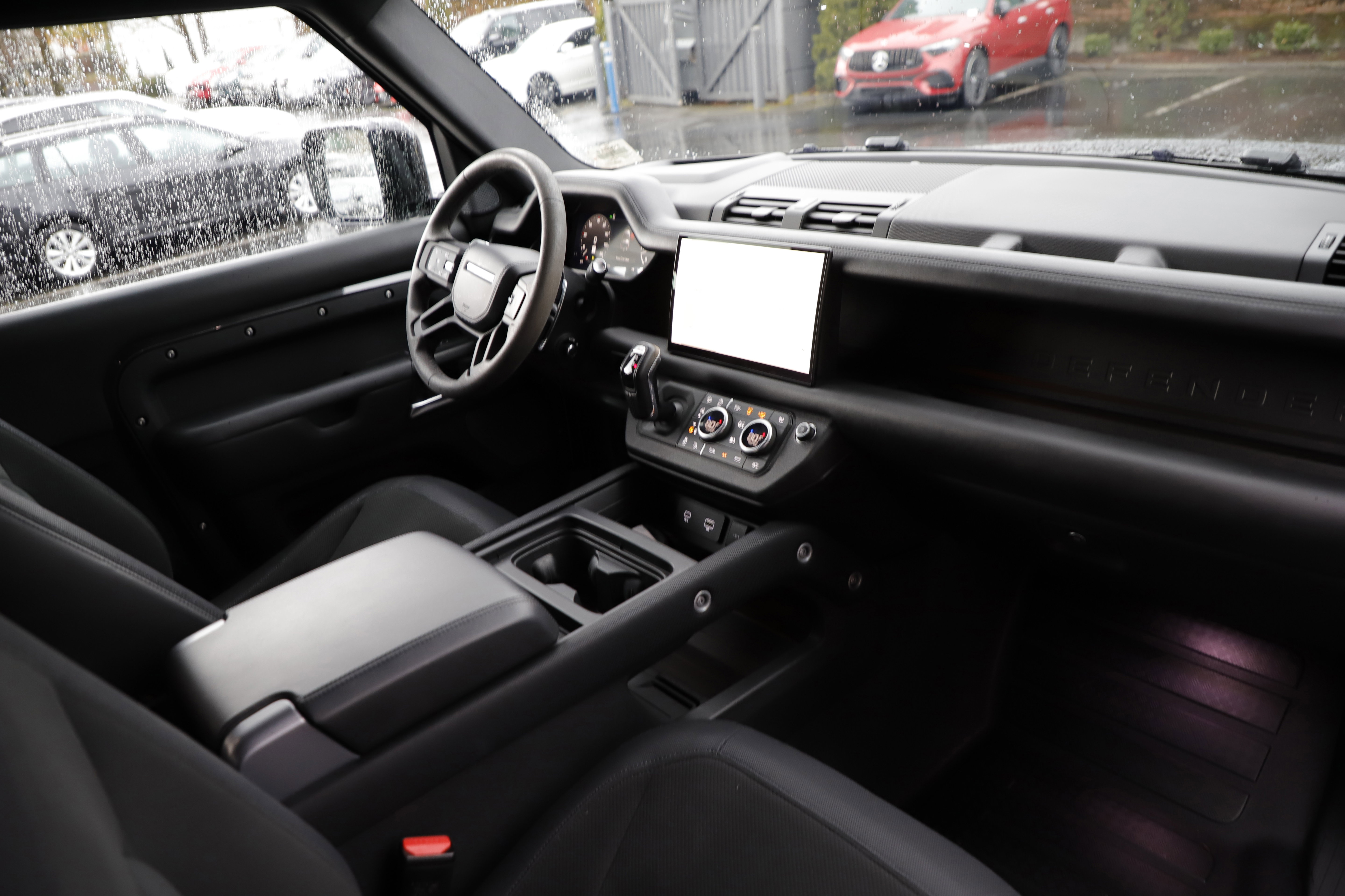 Used 2023 Land Rover Defender 90 Carpathian Edition image 11