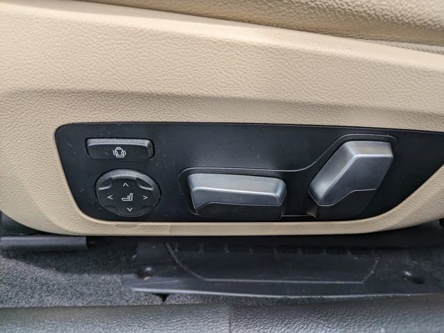 Used 2021 BMW 330i Sedan w/ Convenience Package image 20