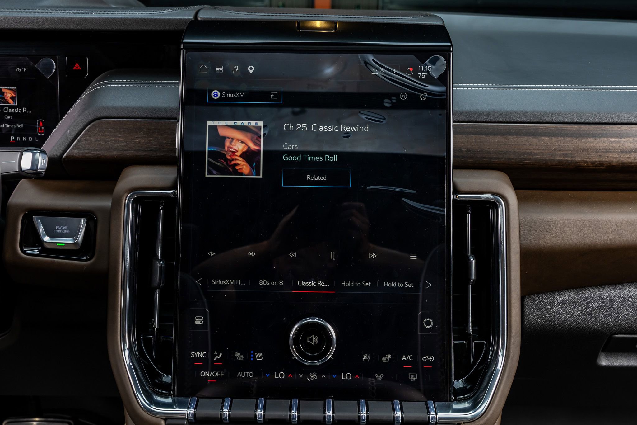 Used 2026 GMC Yukon XL Denali Ultimate image 25