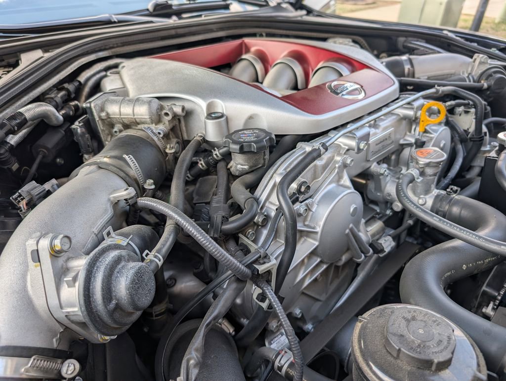 Used 2016 Nissan GT-R Premium image 5