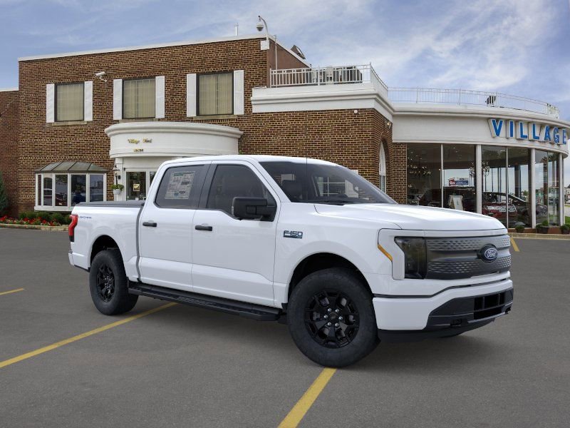 New 2025 Ford F150 Lightning XLT image 7