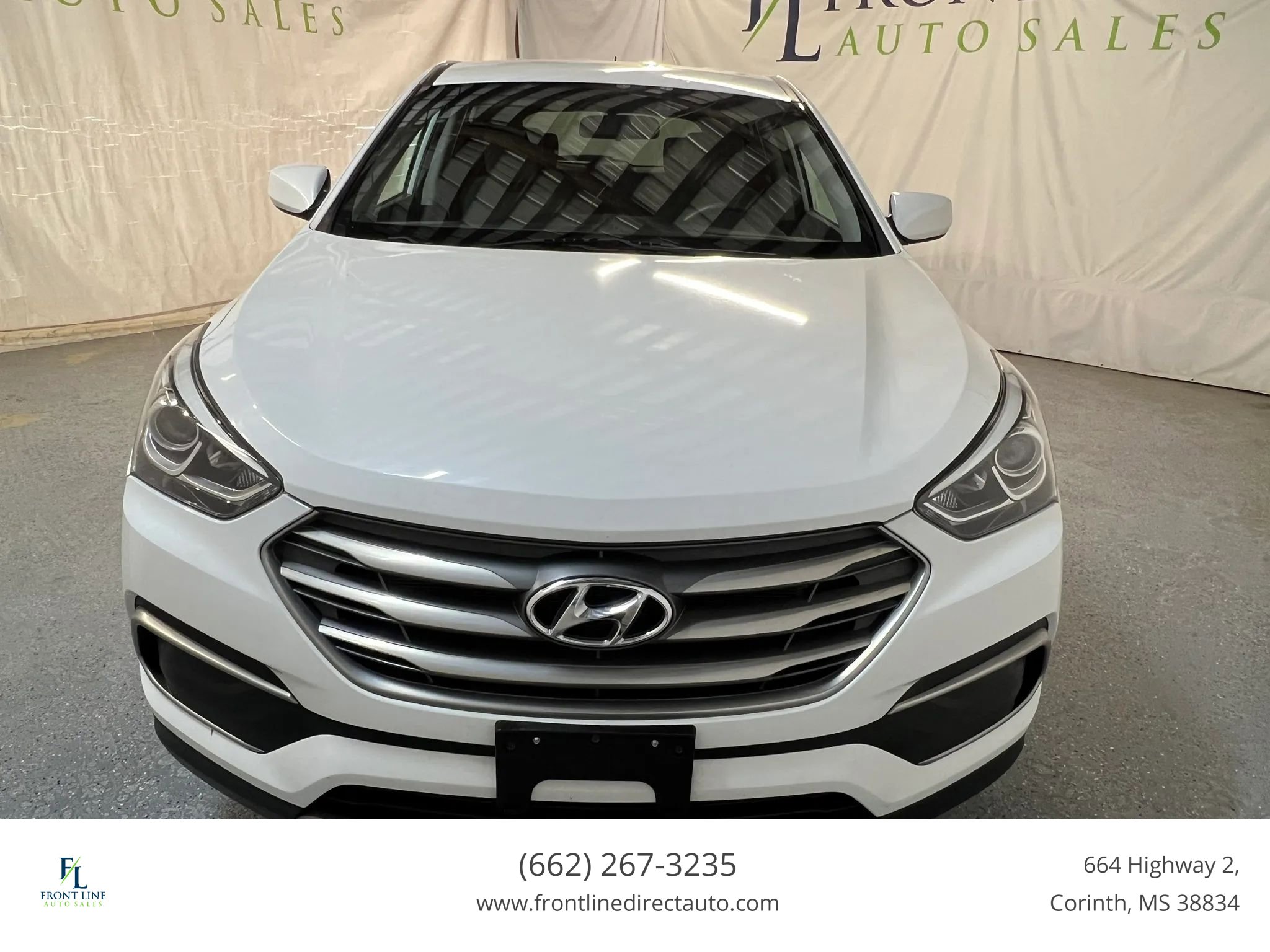Used 2018 Hyundai Santa Fe Sport FWD image 2