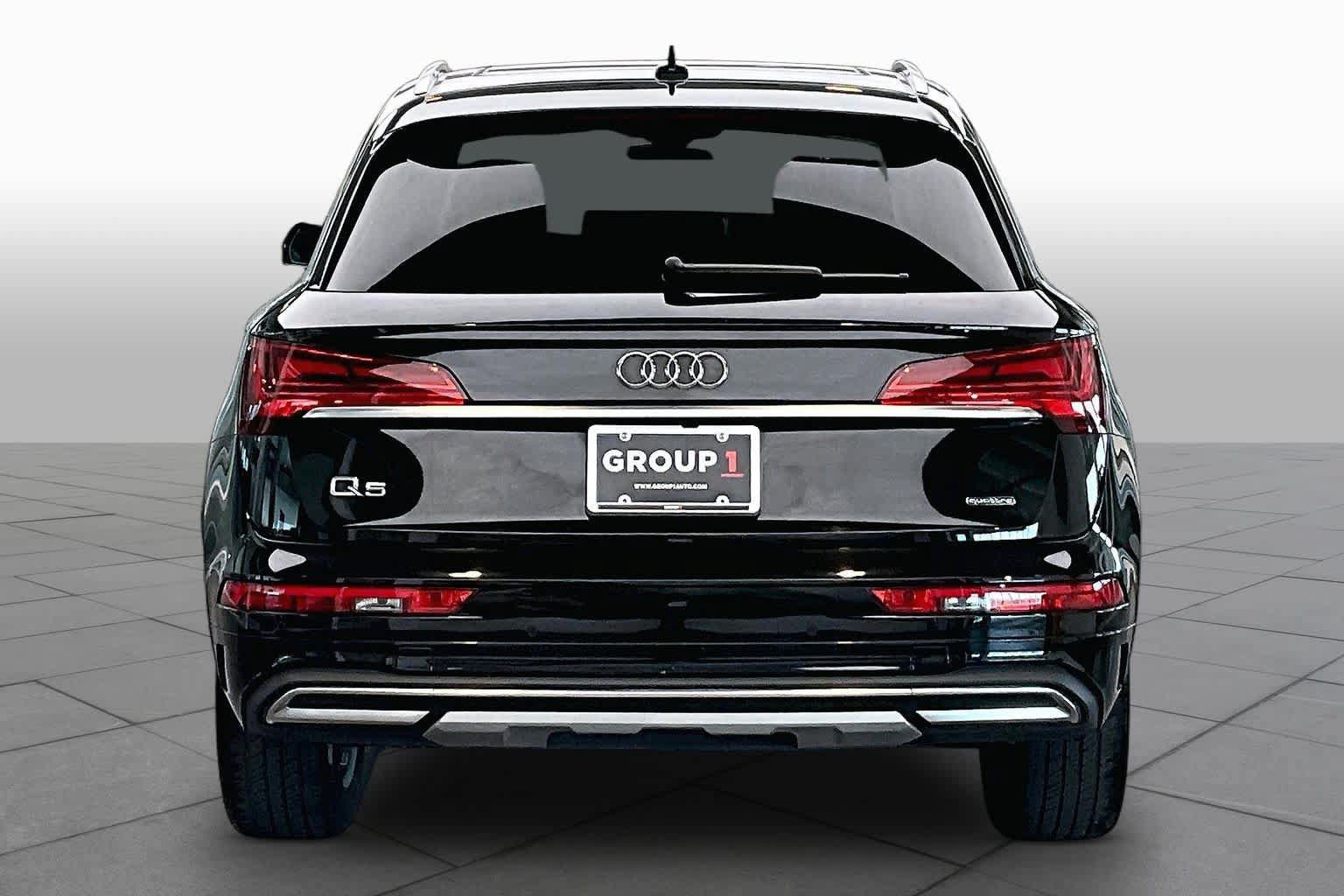 Used 2023 Audi Q5 2.0T Premium w/ Convenience Package AWD/4WD image 5