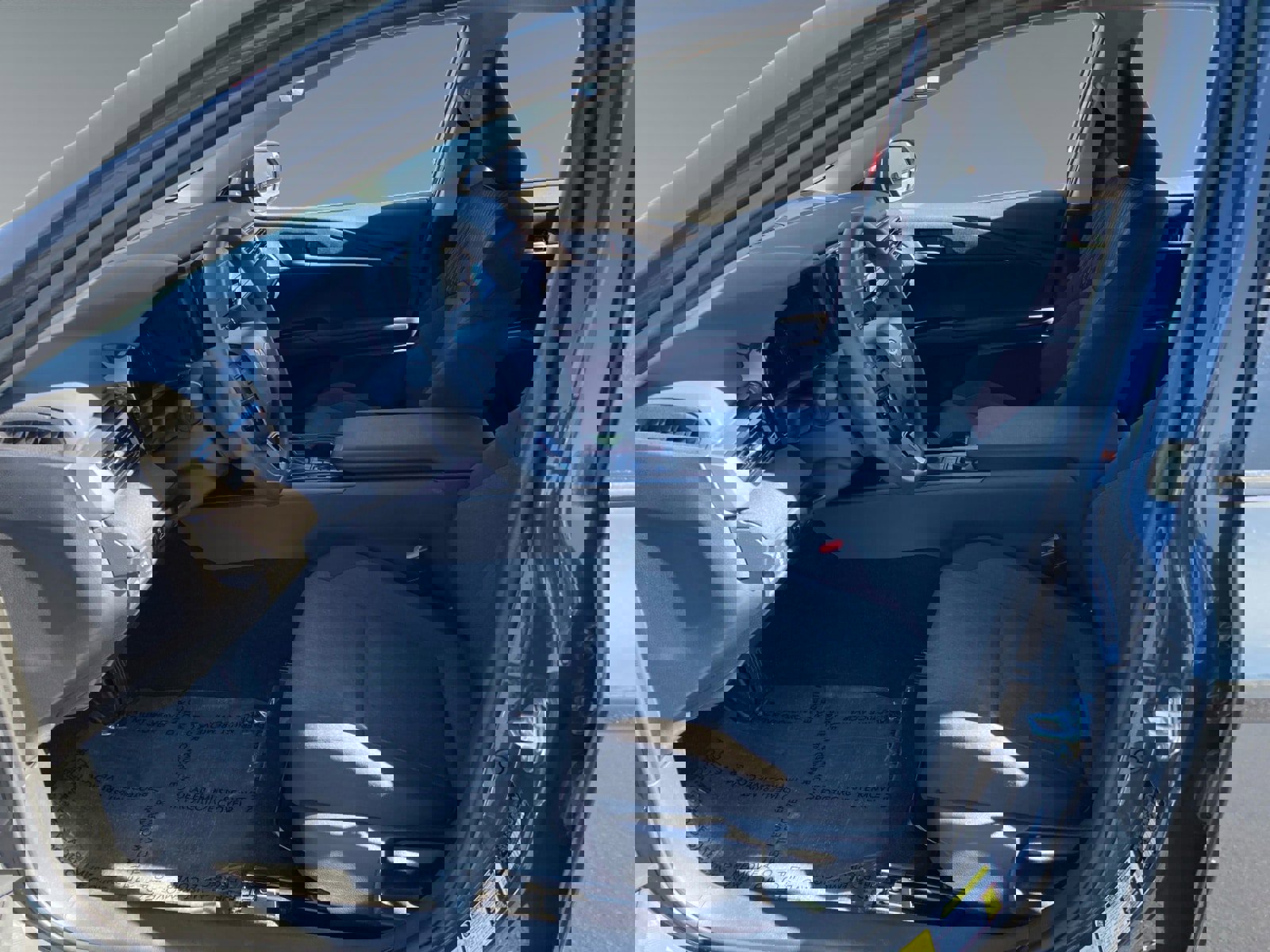 Used 2025 Toyota Camry LE image 9