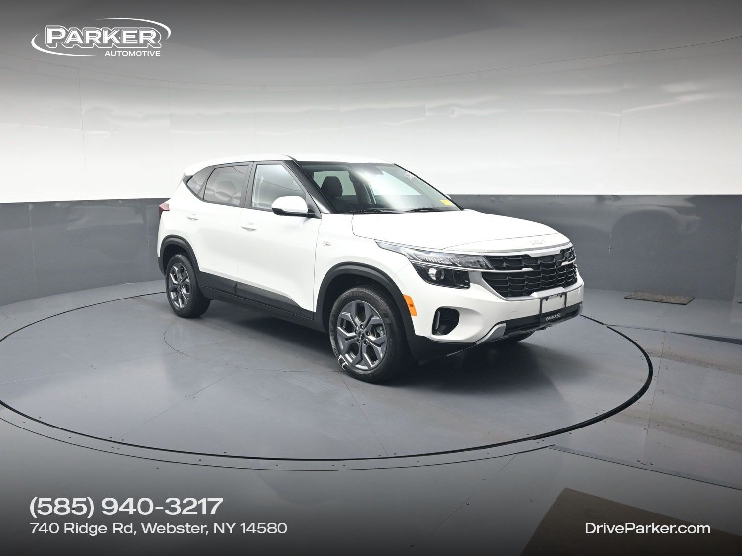 Used 2024 Kia Seltos LX AWD/4WD image 1