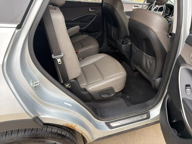Used 2017 Hyundai Santa Fe Limited w/ Cargo Package AWD/4WD image 25