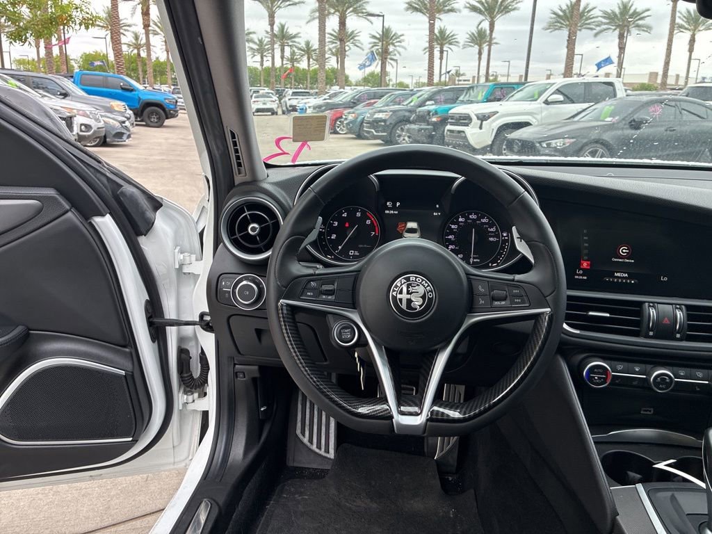 Used 2019 Alfa Romeo Giulia Ti Sport w/ Quick Order Package 22U Sport image 8