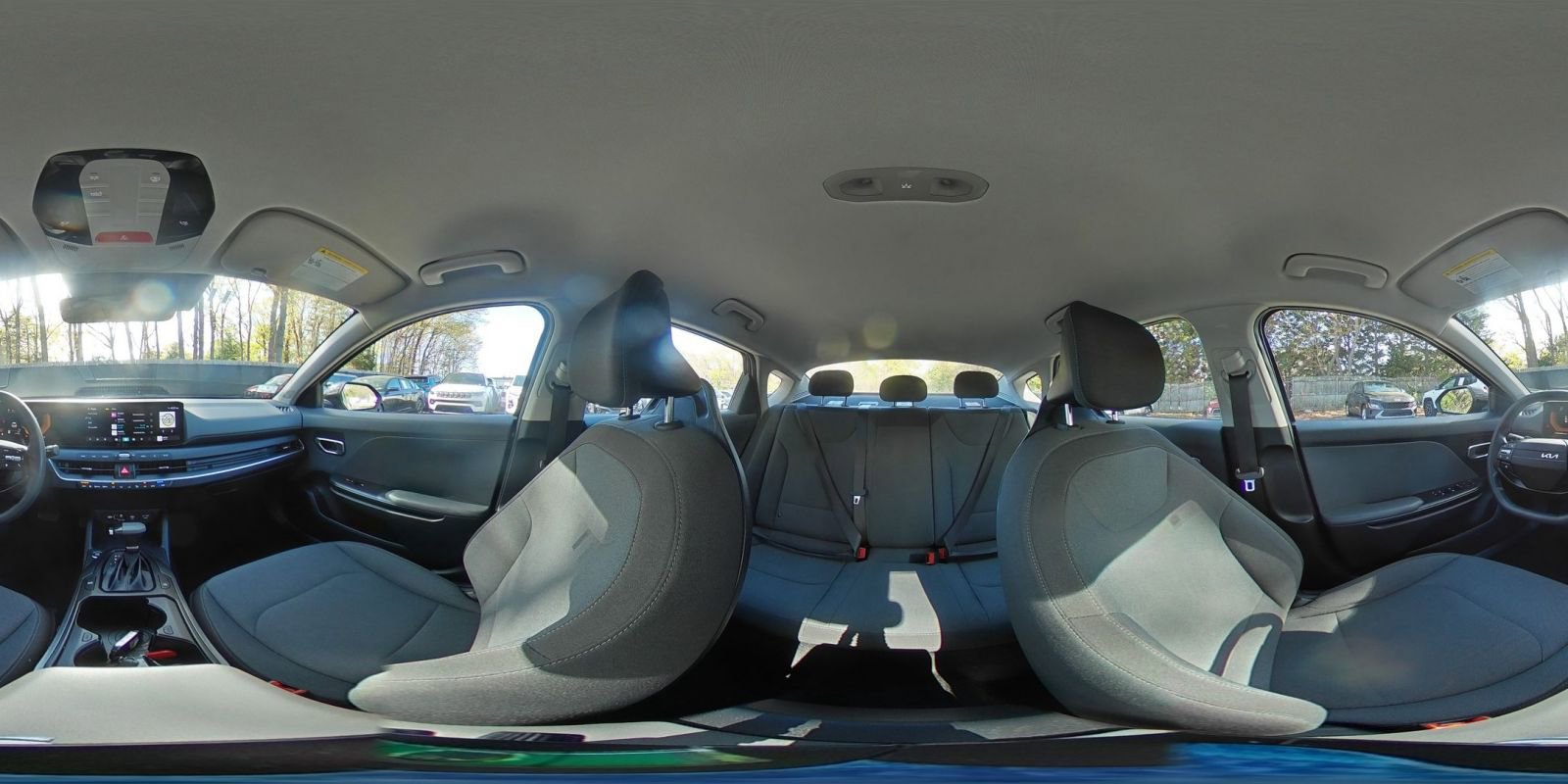 Used 2025 Kia K4 FWD image 41