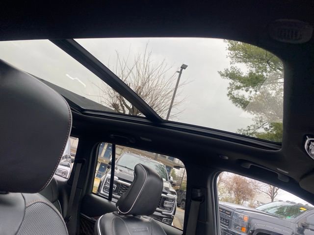 Used 2022 Jeep Grand Cherokee Summit image 31