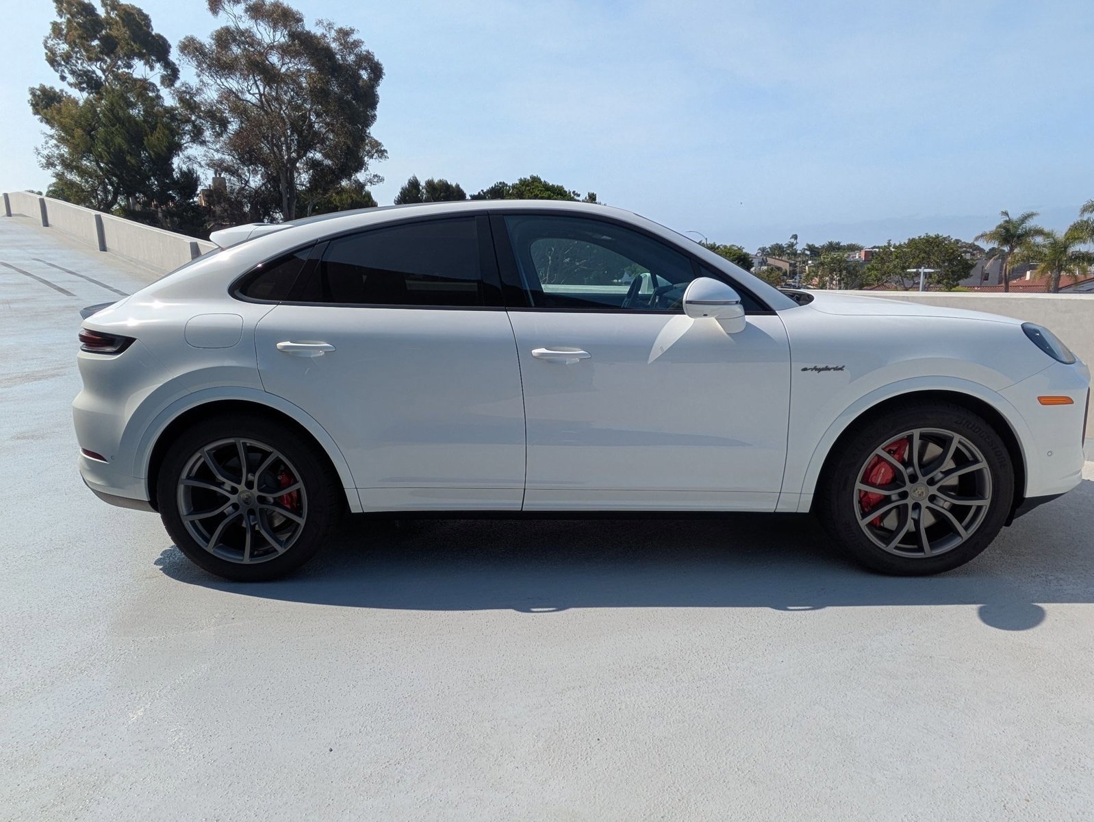 New 2025 Porsche Cayenne Turbo AWD/4WD image 8