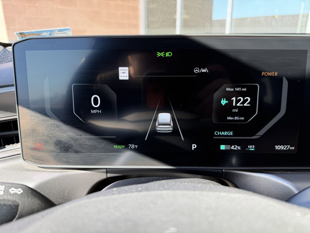 Used 2024 Kia EV9 Light Long Range RWD image 17