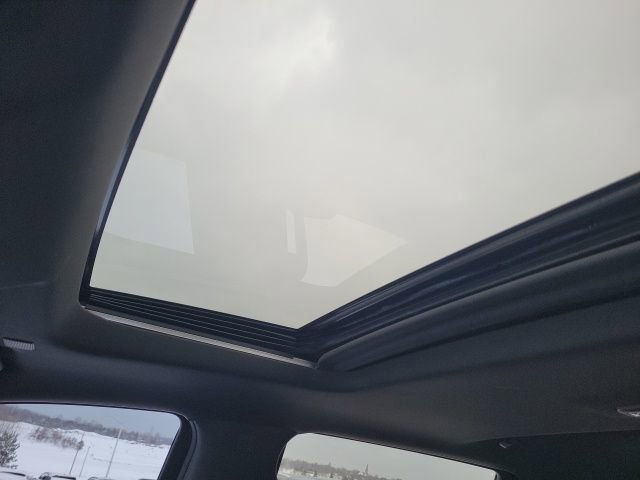 Used 2020 Chevrolet Silverado 1500 High Country w/ Technology Package image 49