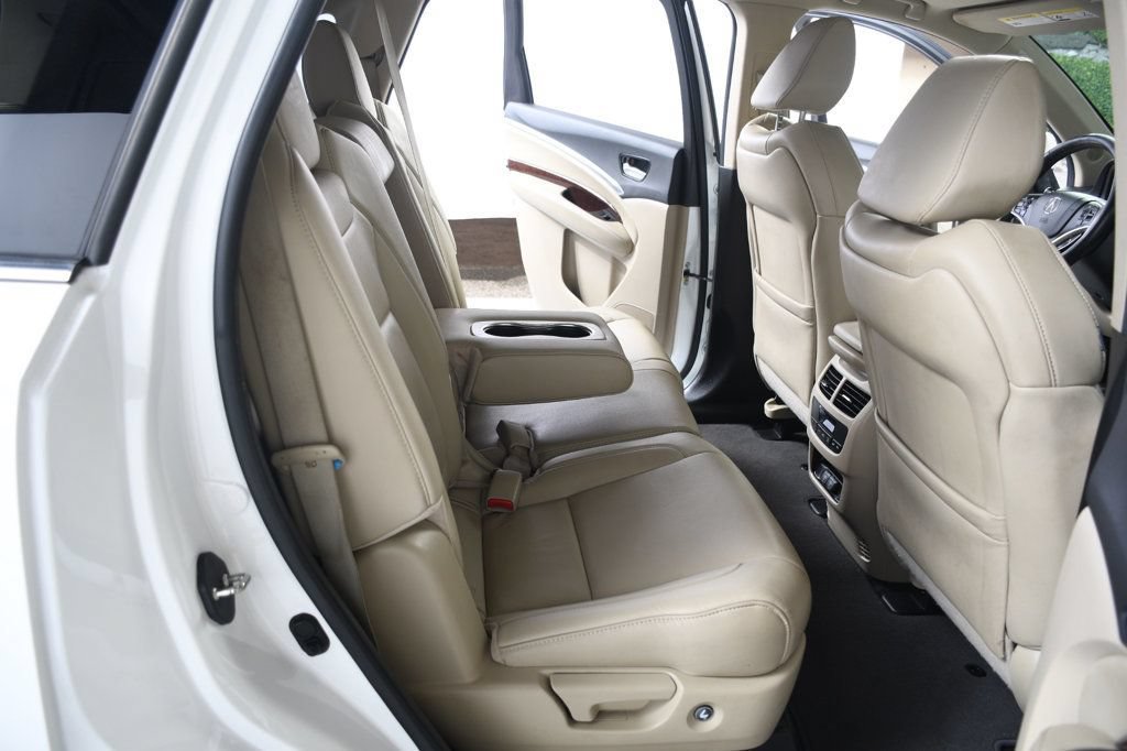 Used 2018 Acura MDX SH-AWD image 36