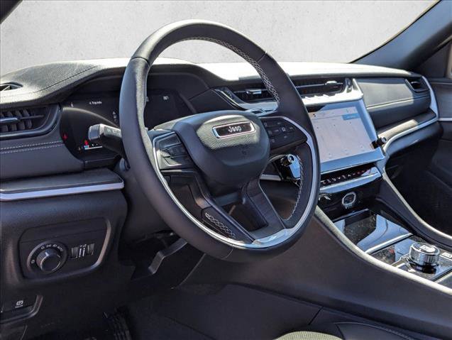 New 2026 Jeep Grand Cherokee Altitude AWD/4WD image 3