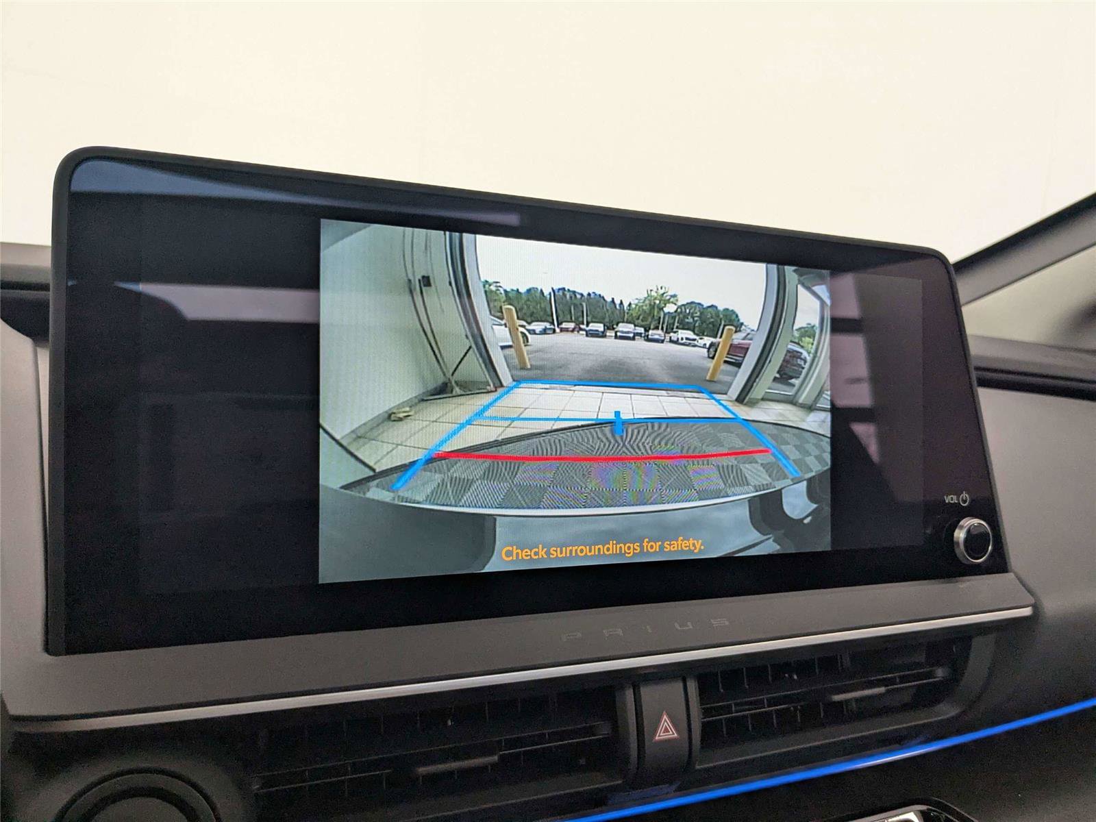 Used 2026 Toyota Prius Plug-In Hybrid FWD image 22
