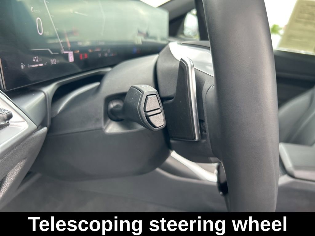 Used 2025 BMW 430i Convertible w/ Premium Package image 38