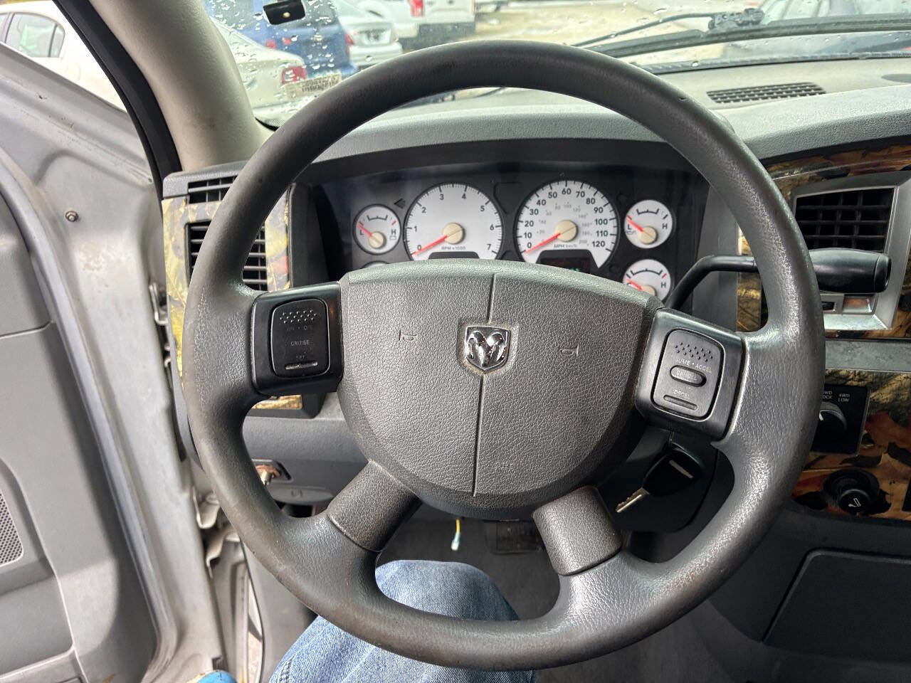 Used 2008 Dodge Ram 1500 Truck SLT w/ Trailer Tow Group AWD/4WD image 11