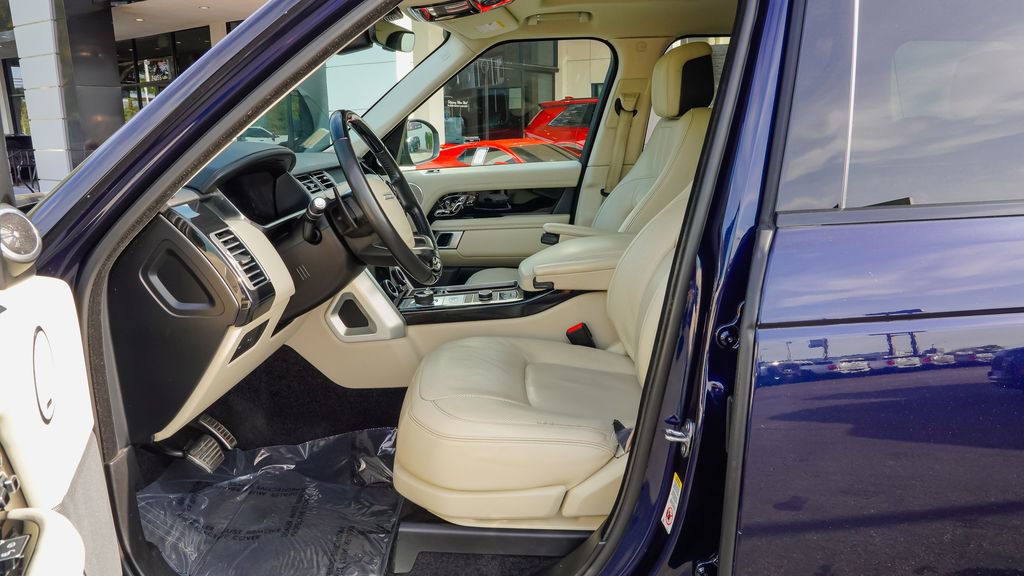 Used 2021 Land Rover Range Rover P525 Westminster Edition AWD/4WD image 16
