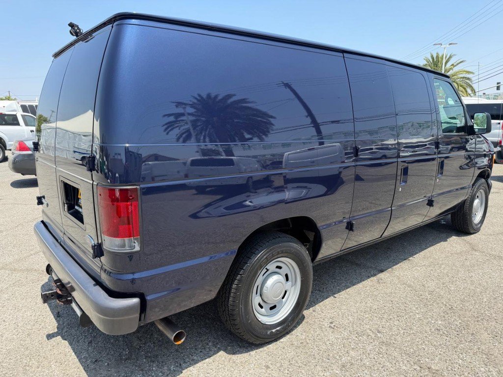 Used 2006 Ford E-150 and Econoline 150 RWD image 6