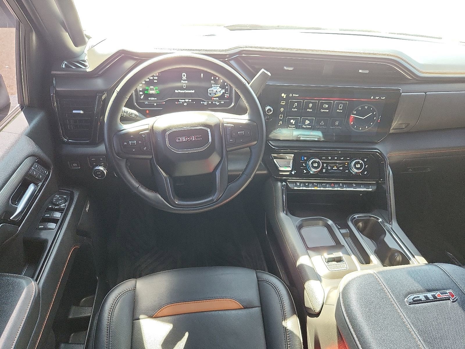 Used 2024 GMC Sierra 2500 AT4 w/ AT4 Preferred Package image 10