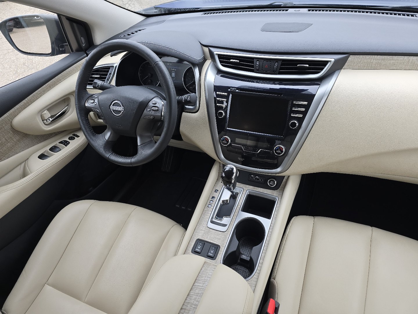 Used 2024 Nissan Murano SV AWD/4WD image 24