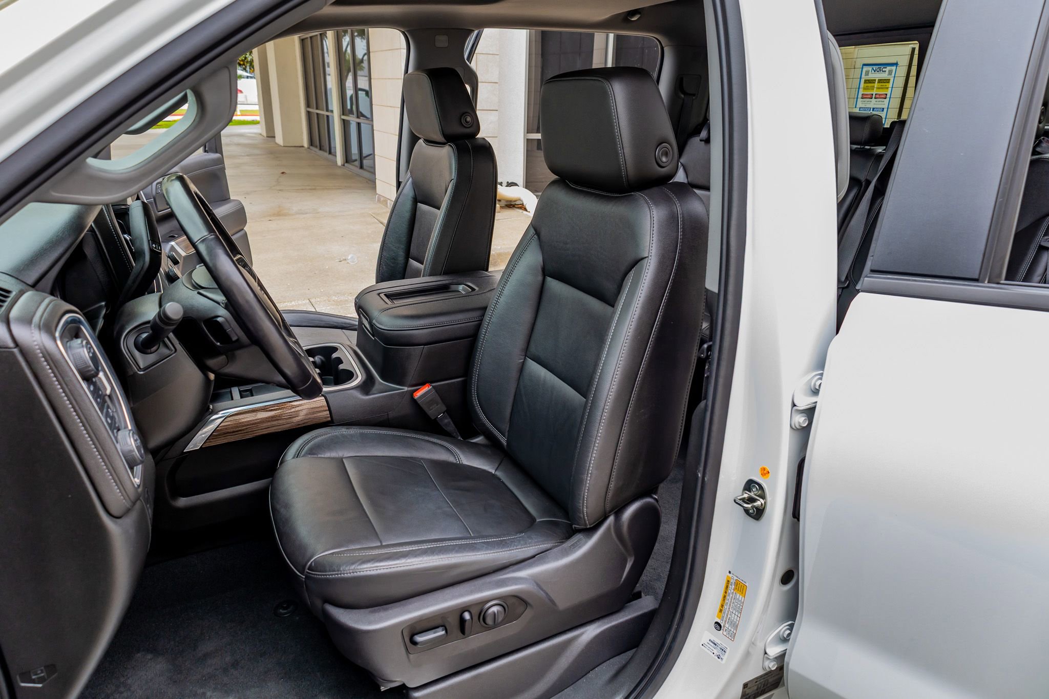 Used 2020 Chevrolet Silverado 1500 RST w/ Rally Edition image 29