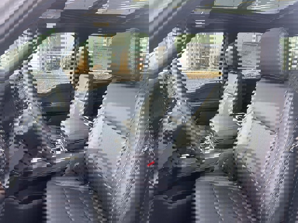 New 2026 Ford F150 Lariat w/ Equipment Group 502A High image 9