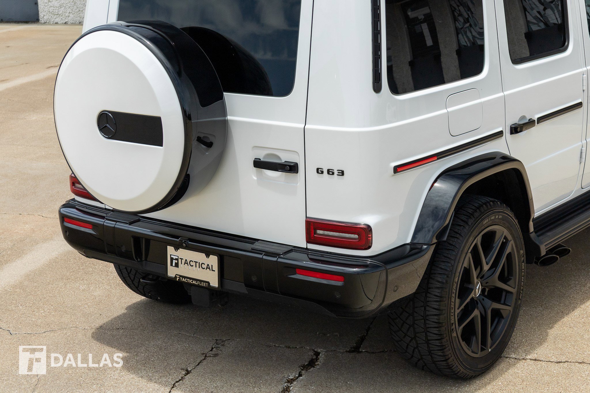 Used 2026 Mercedes-Benz G 63 AMG 4MATIC w/ AMG Performance Package image 16