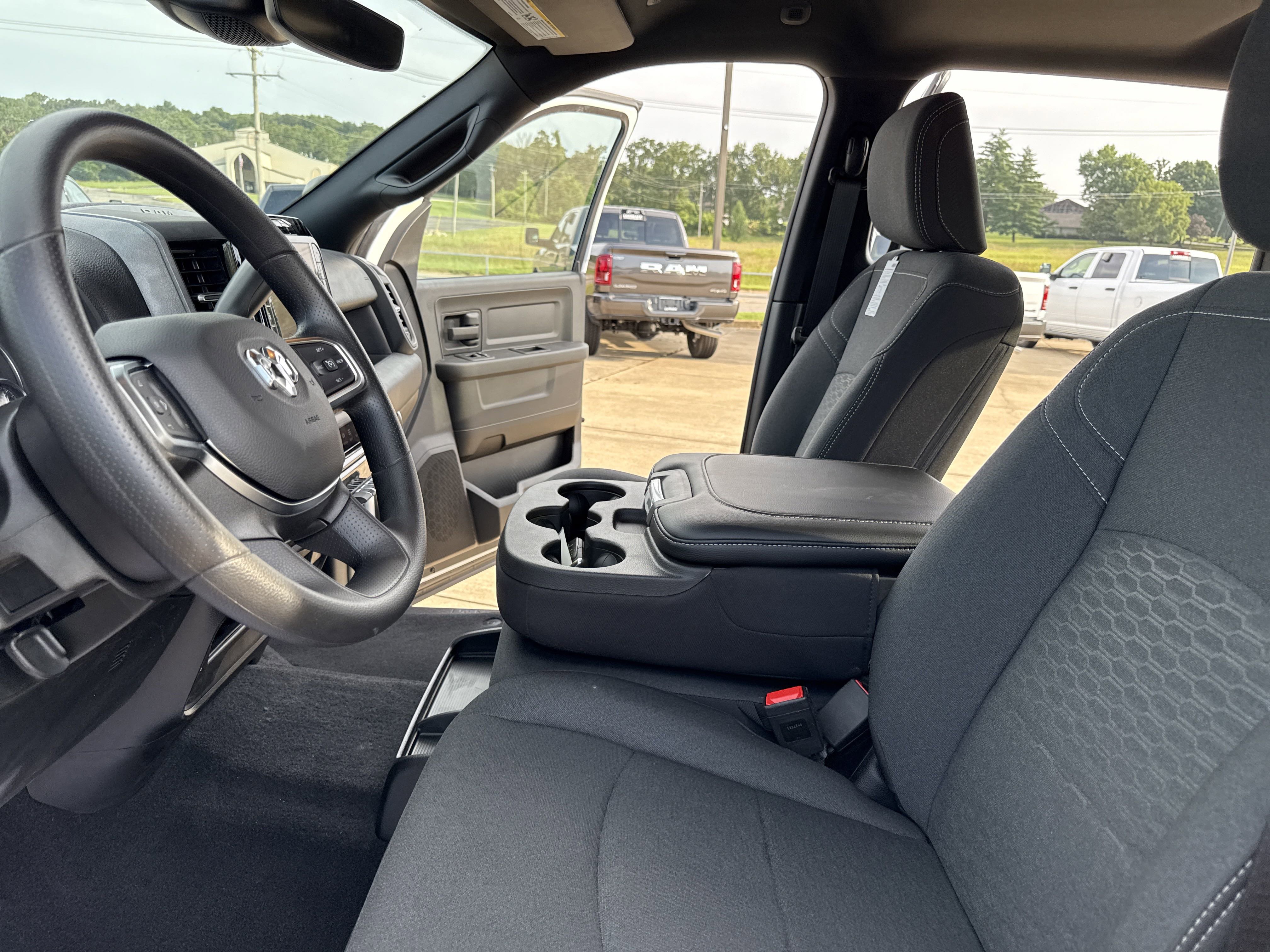 New 2025 RAM 2500 Tradesman image 17
