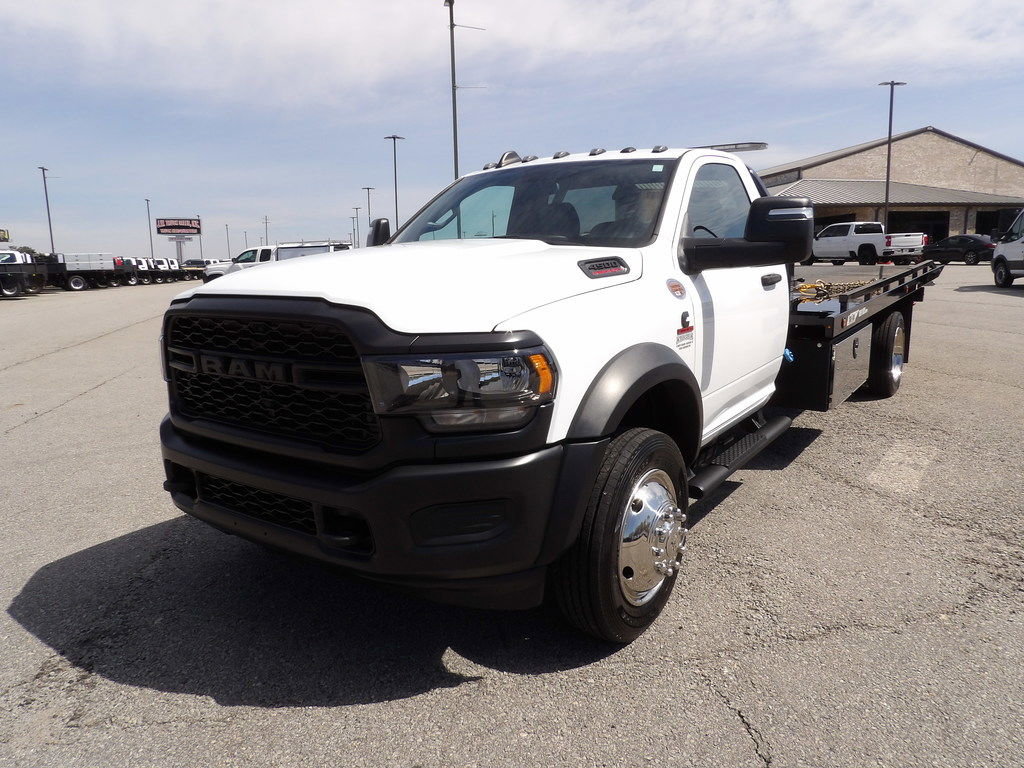 Used 2024 RAM 4500 Tradesman RWD image 77