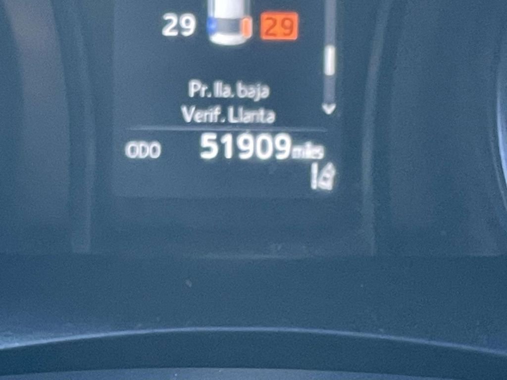 Used 2024 Toyota Camry SE image 36