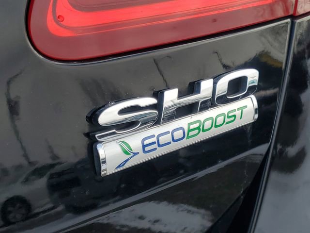 Used 2018 Ford Taurus SHO image 29