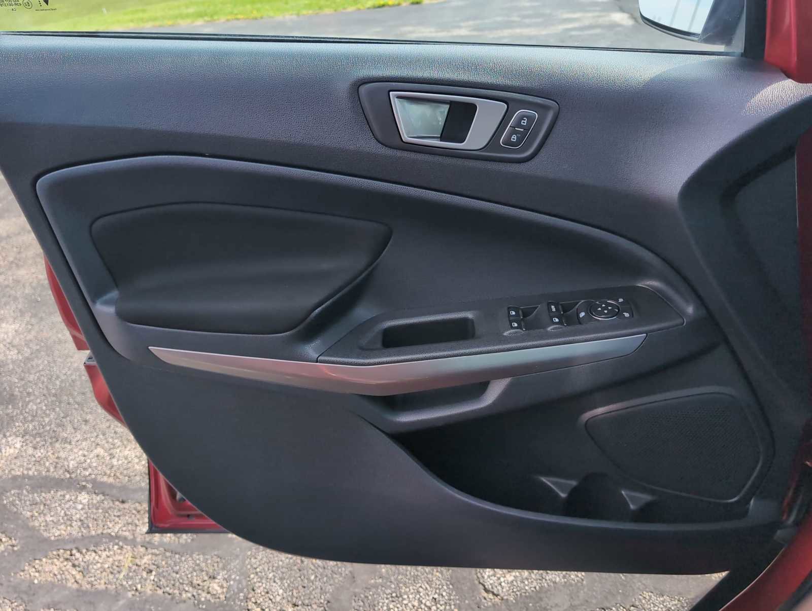 Used 2020 Ford EcoSport SE w/ SE Convenience Package AWD/4WD image 32